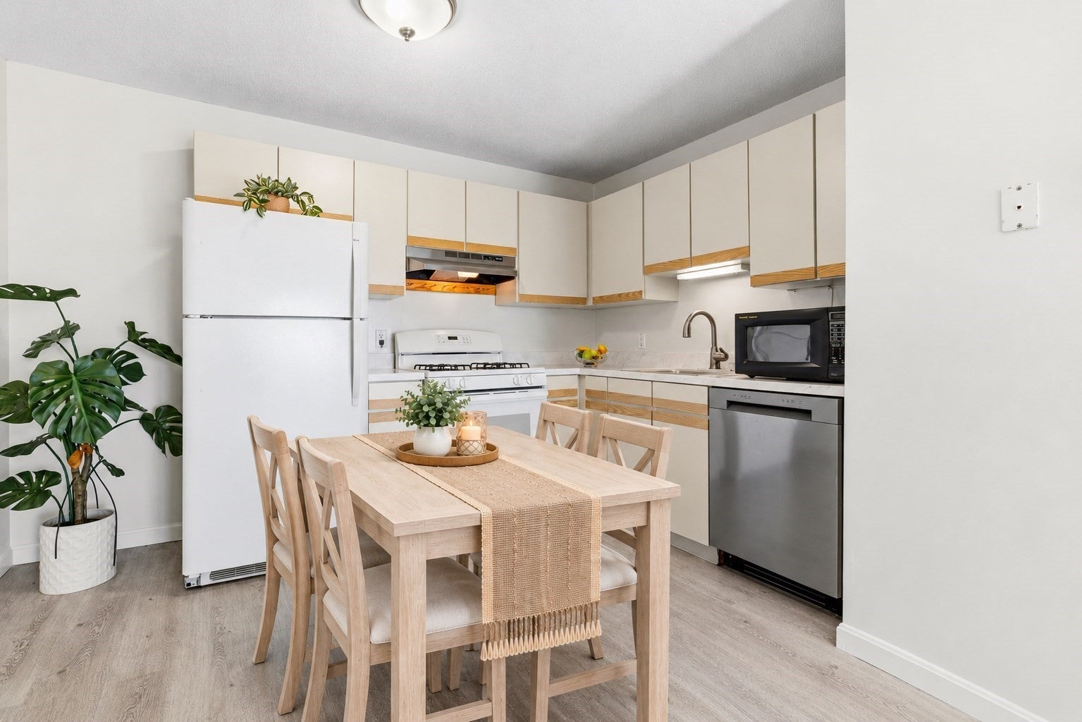24 Kenmar Dr #239, Billerica, MA, 24 Kenmar Dr #239, Billerica, MA Photo #5