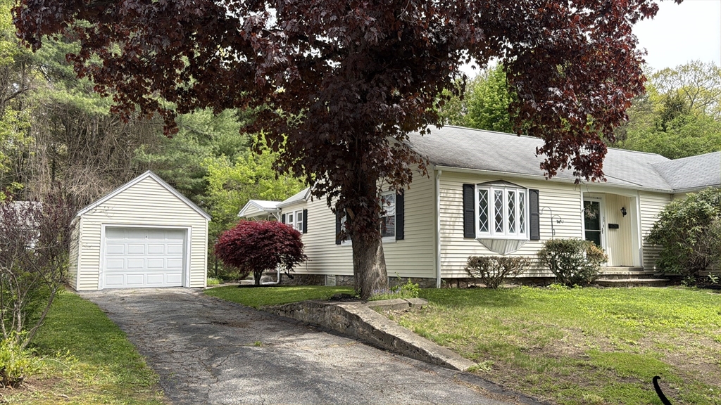 33 Highland St, Webster, MA, 33 Highland St, Webster, MA Photo #2
