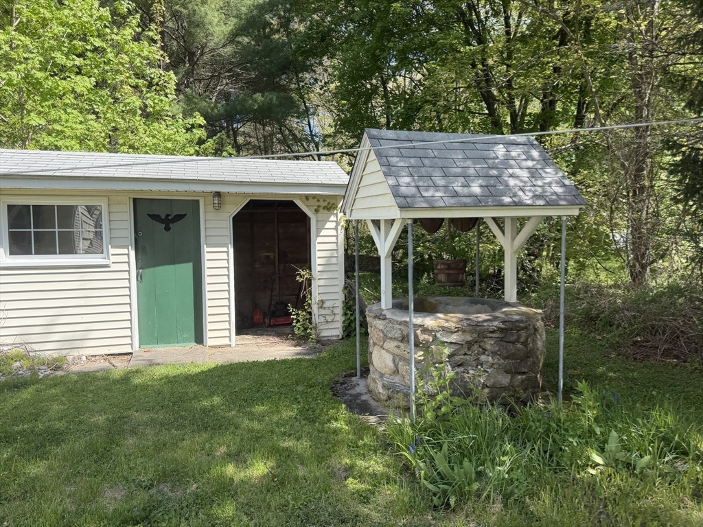 33 Highland St, Webster, MA, 33 Highland St, Webster, MA Photo #41