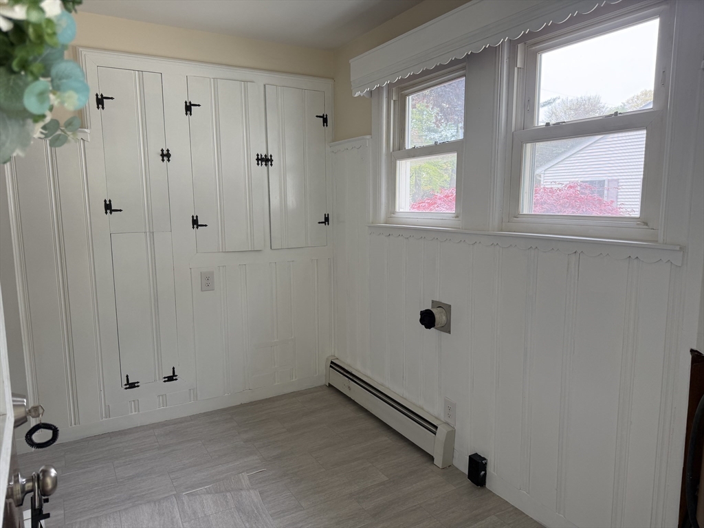 33 Highland St, Webster, MA, 33 Highland St, Webster, MA Photo #7