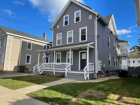 Photo of 183 Everett St, Southbridge, MA 01550 (MLS # 73457988)