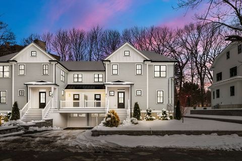 41-43 John 41 Newton MA 02459