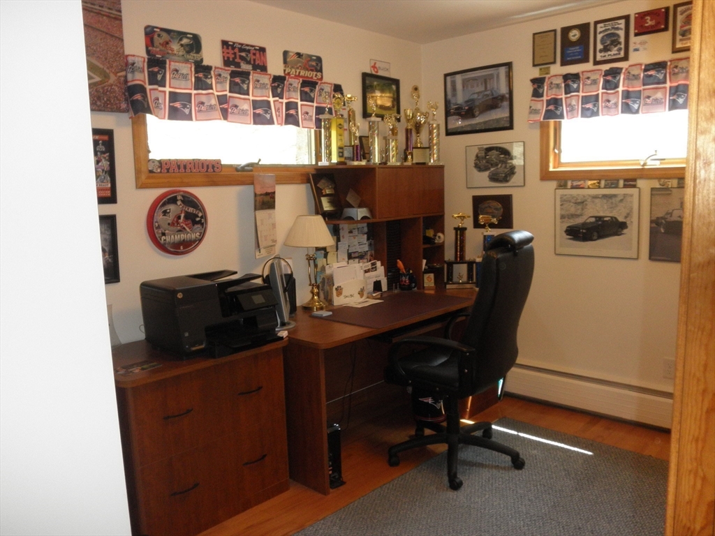 236 Cumberland Ave, North Attleboro, MA Photo #7