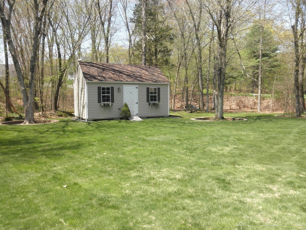 236 Cumberland Ave, North Attleboro, MA Photo #25