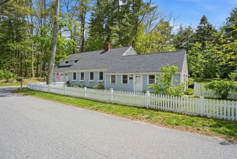 18 King Phillips Path Duxbury MA 02332