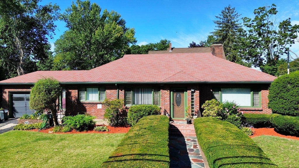 Photo of 228 Sawtell Ave, Brockton, MA
