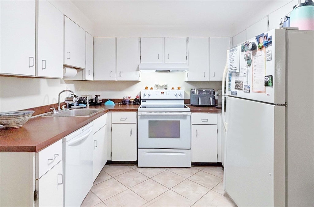 295 Lynn Shore Dr #104, Lynn, MA, 295 Lynn Shore Dr #104, Lynn, MA Photo #10