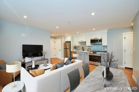 223 Saratoga St 203 Boston MA 02128