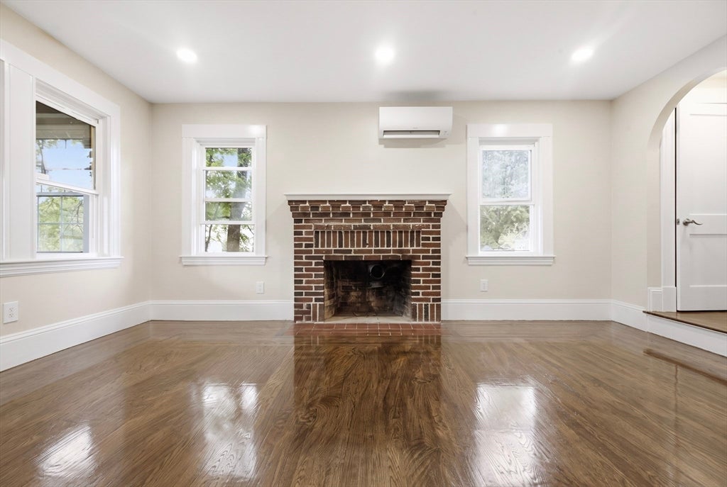 480 Summer St, Brockton, MA Photo #9
