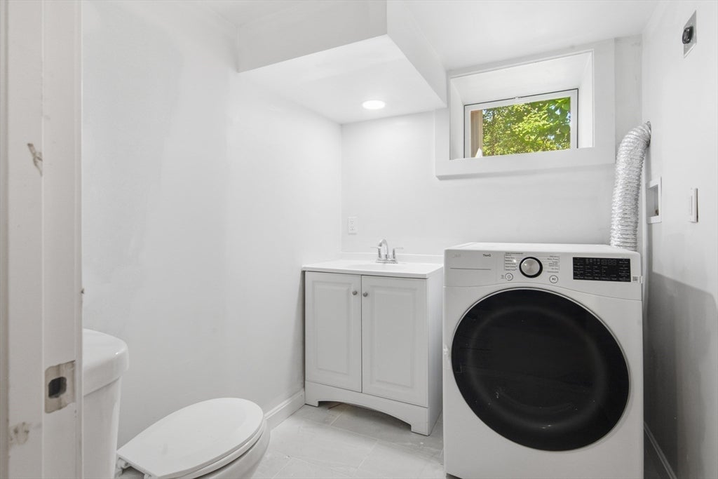 480 Summer St, Brockton, MA Photo #35
