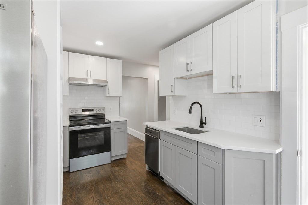 480 Summer St, Brockton, MA Photo #21