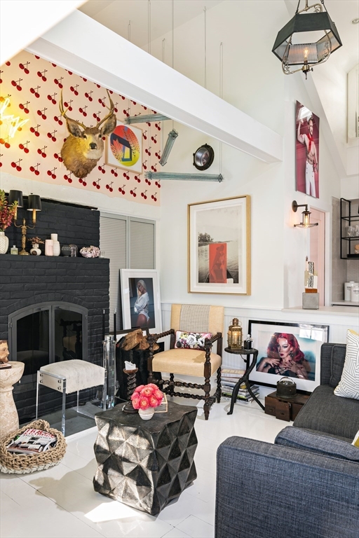 381 Commercial Street Unit 5