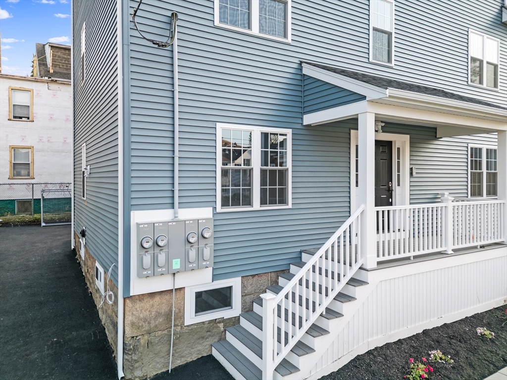 489 Spring St.