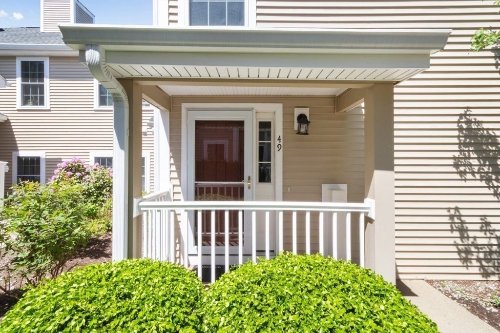 49 Bradford Commons Ln 49