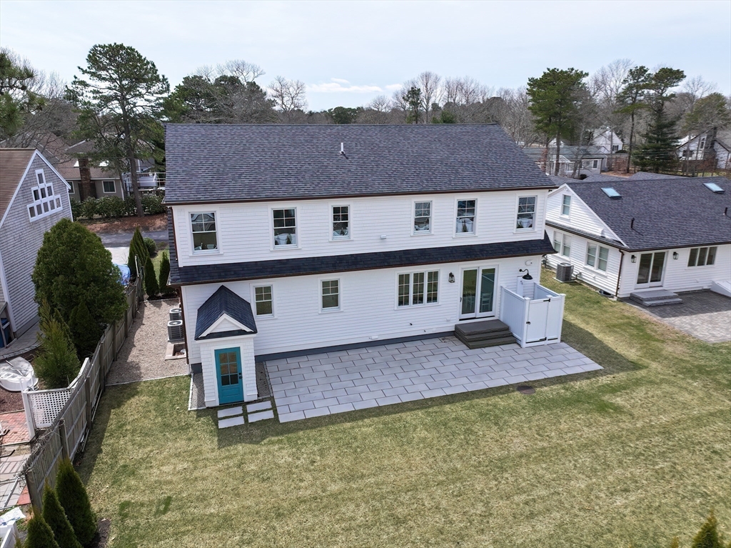 72 Woodside Dr.