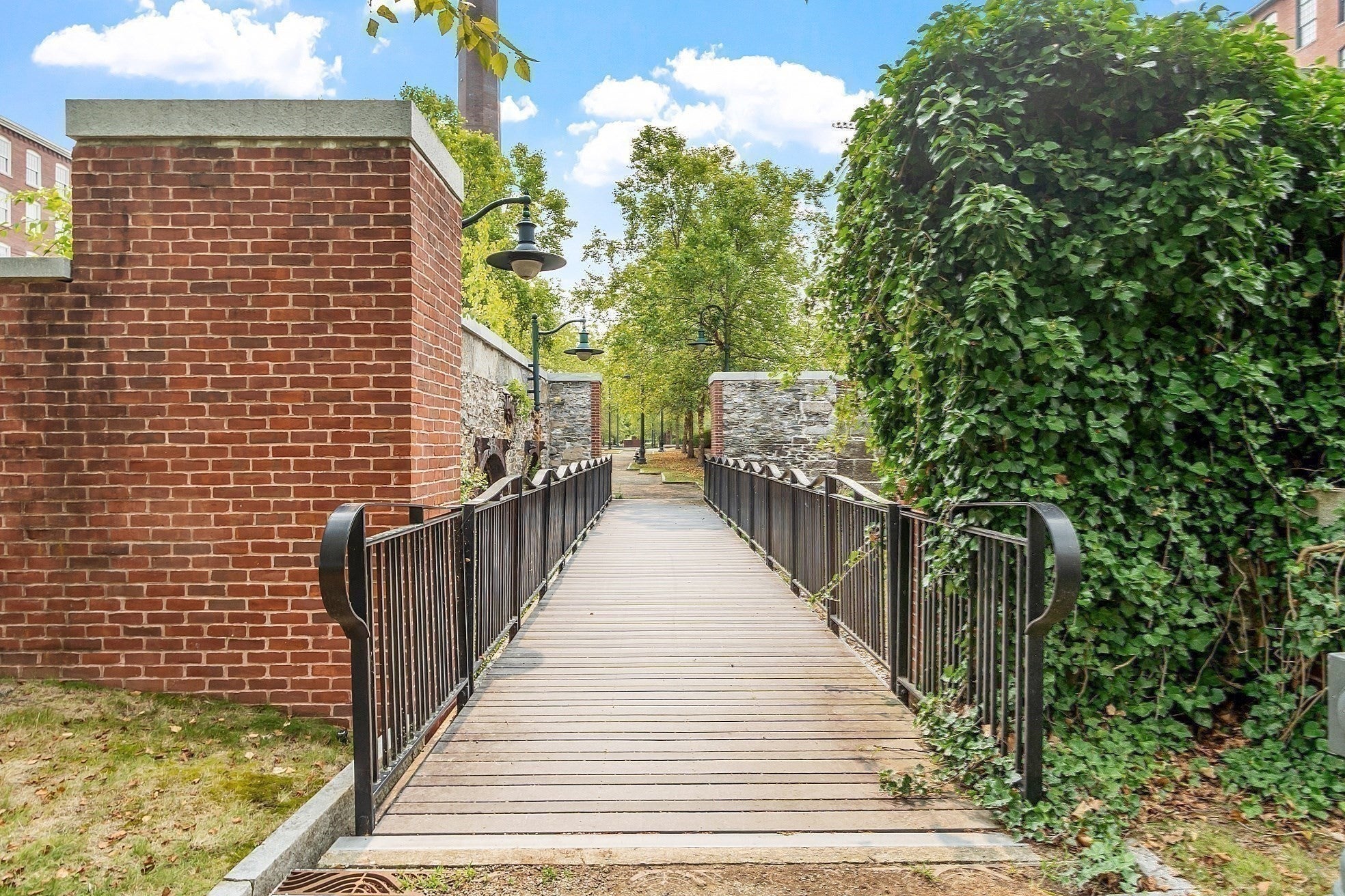52 Lawrence Dr #601, Lowell, MA, 52 Lawrence Dr #601, Lowell, MA Photo #18