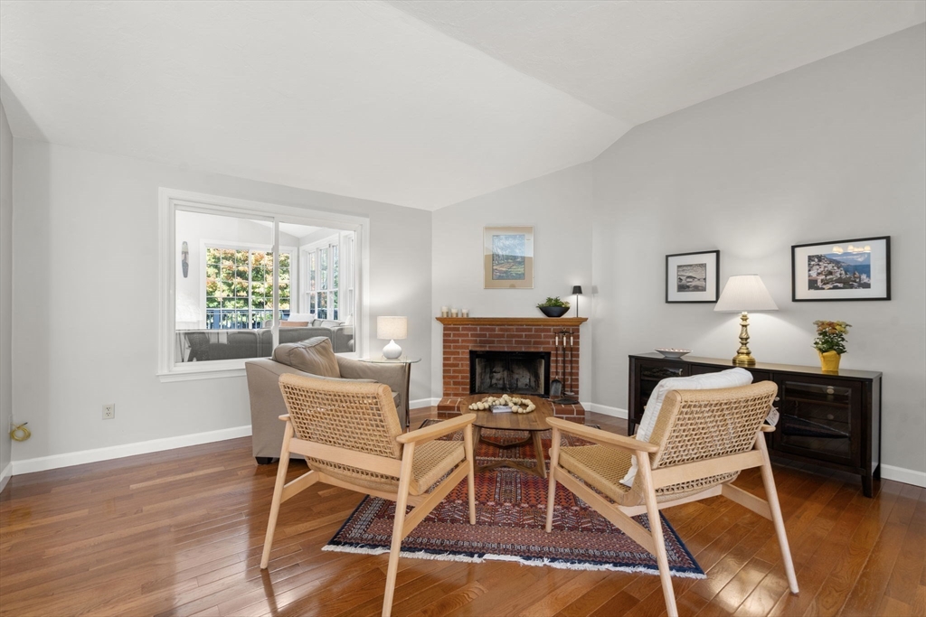 154 Danforth St