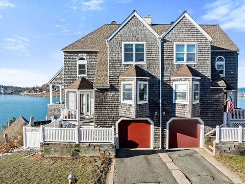 1 Spinnaker Hill Ln 1 Hull MA 02045