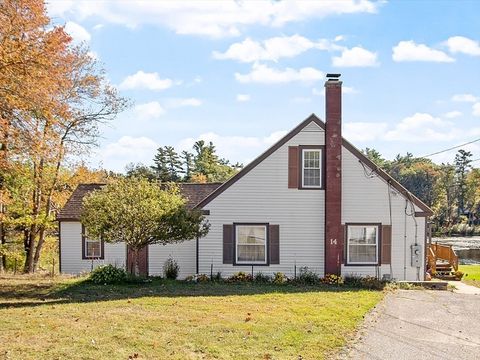 14 Watkins St Gardner MA 01440