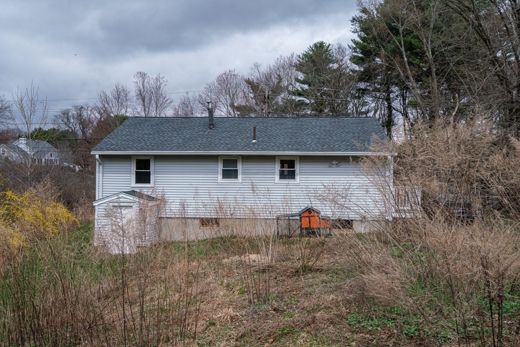 327 Plymouth Street