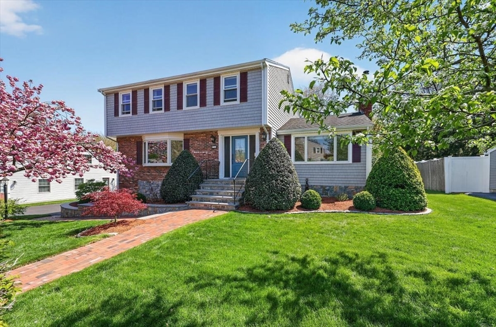 111 Barstow Dr, Braintree, MA Photo #1