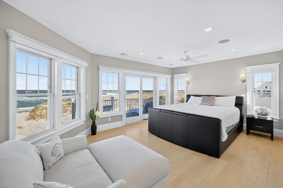 Dennis, Massachusetts 02638, United States, 4 Bedrooms Bedrooms, ,5 BathroomsBathrooms,Residential,Active,243074