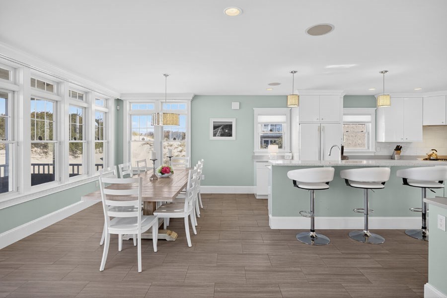 Dennis, Massachusetts 02638, United States, 4 Bedrooms Bedrooms, ,5 BathroomsBathrooms,Residential,Active,243074