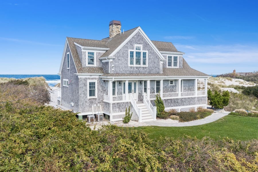 Dennis, Massachusetts 02638, United States, 4 Bedrooms Bedrooms, ,5 BathroomsBathrooms,Residential,Active,243074