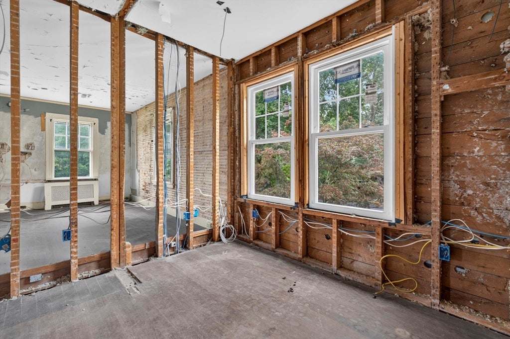 35 Leominster Rd, Lunenburg, MA Photo #27