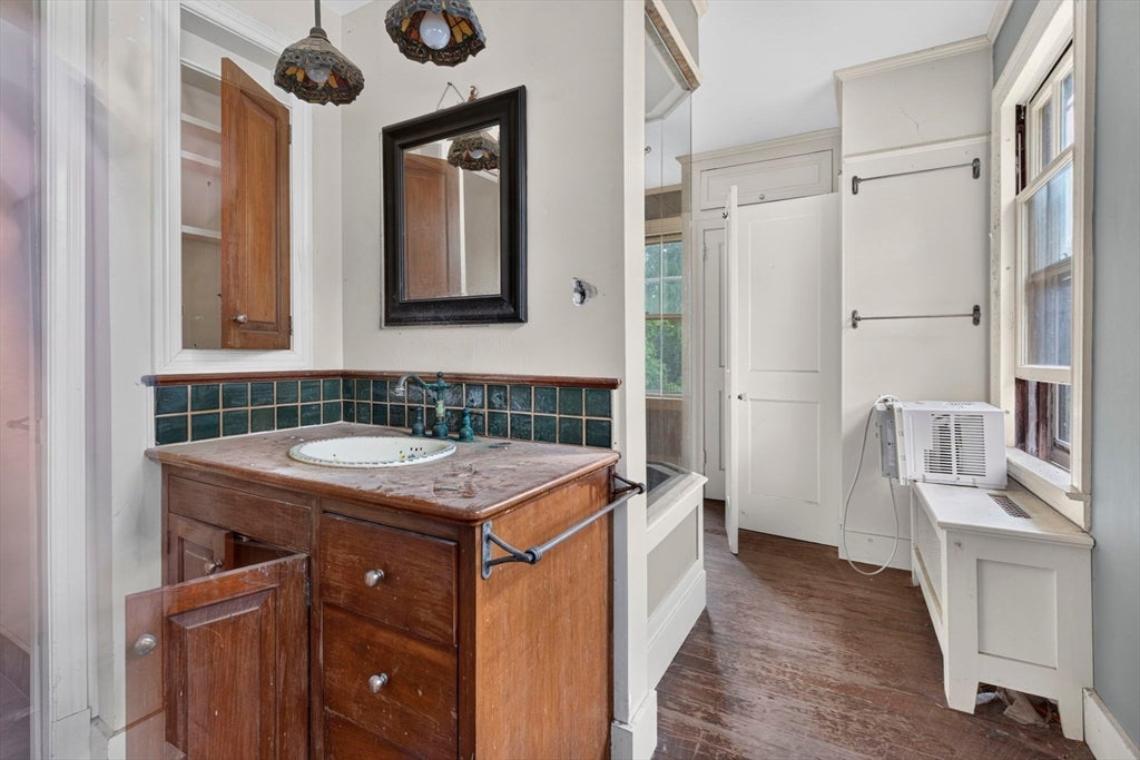 35 Leominster Rd, Lunenburg, MA Photo #29