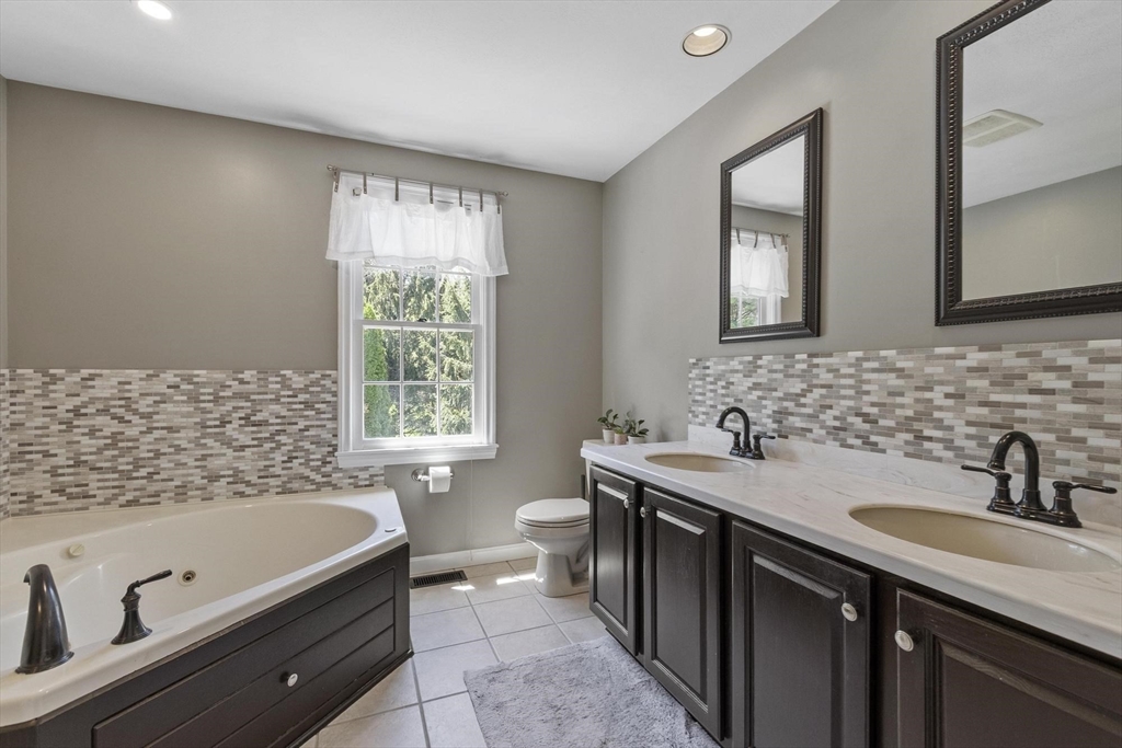 4 Ridge Rd, Pepperell, MA, 4 Ridge Rd, Pepperell, MA Photo #23