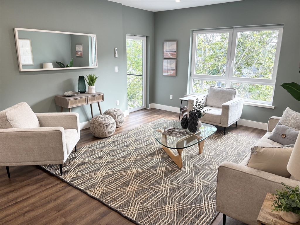 1391 Main Street 204