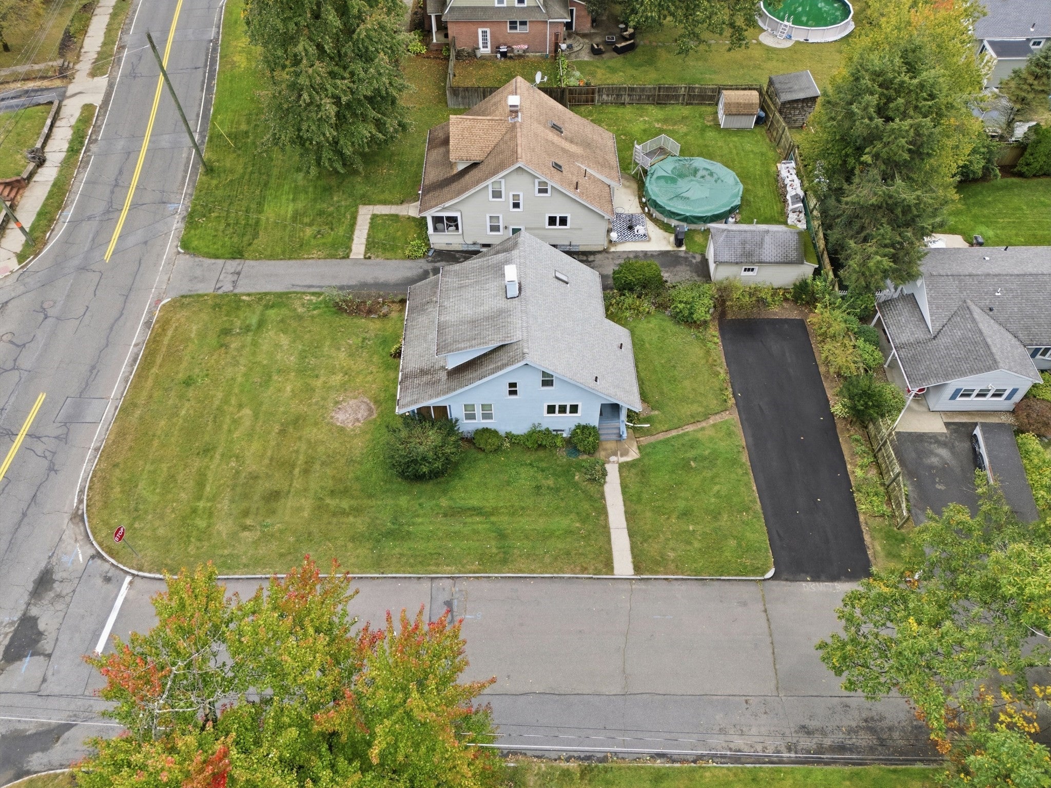 102 Tiffany St, Springfield, MA Photo #31