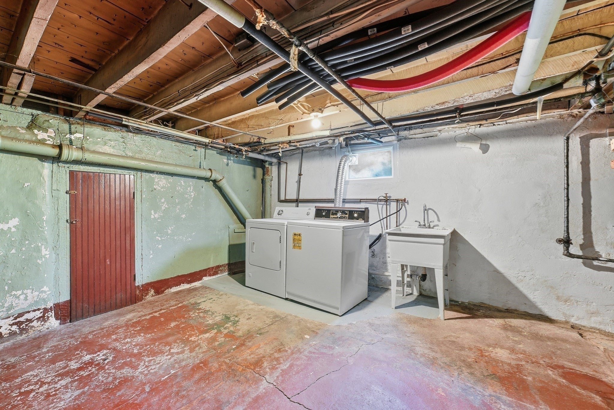 102 Tiffany St, Springfield, MA Photo #28