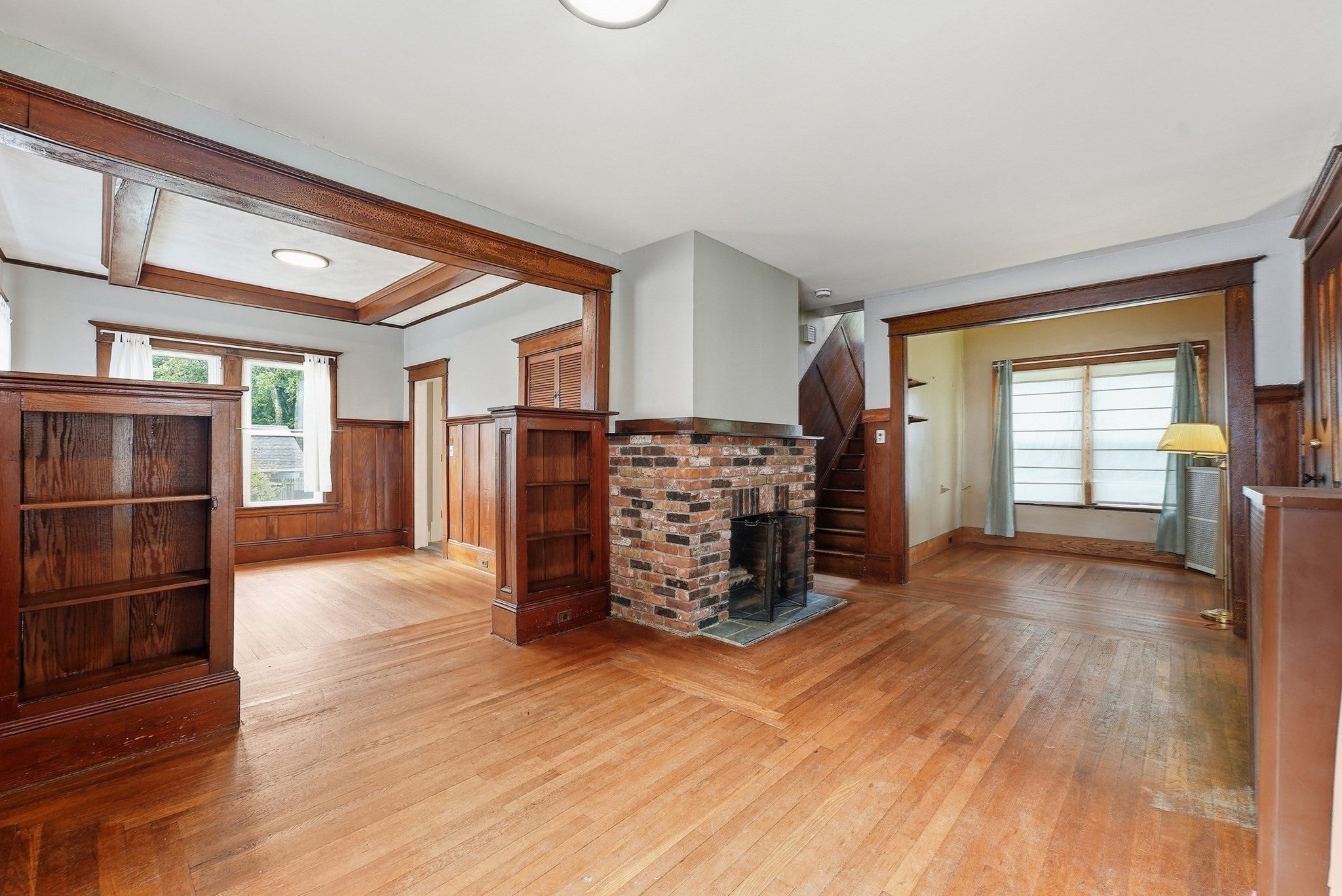 102 Tiffany St, Springfield, MA Photo #15