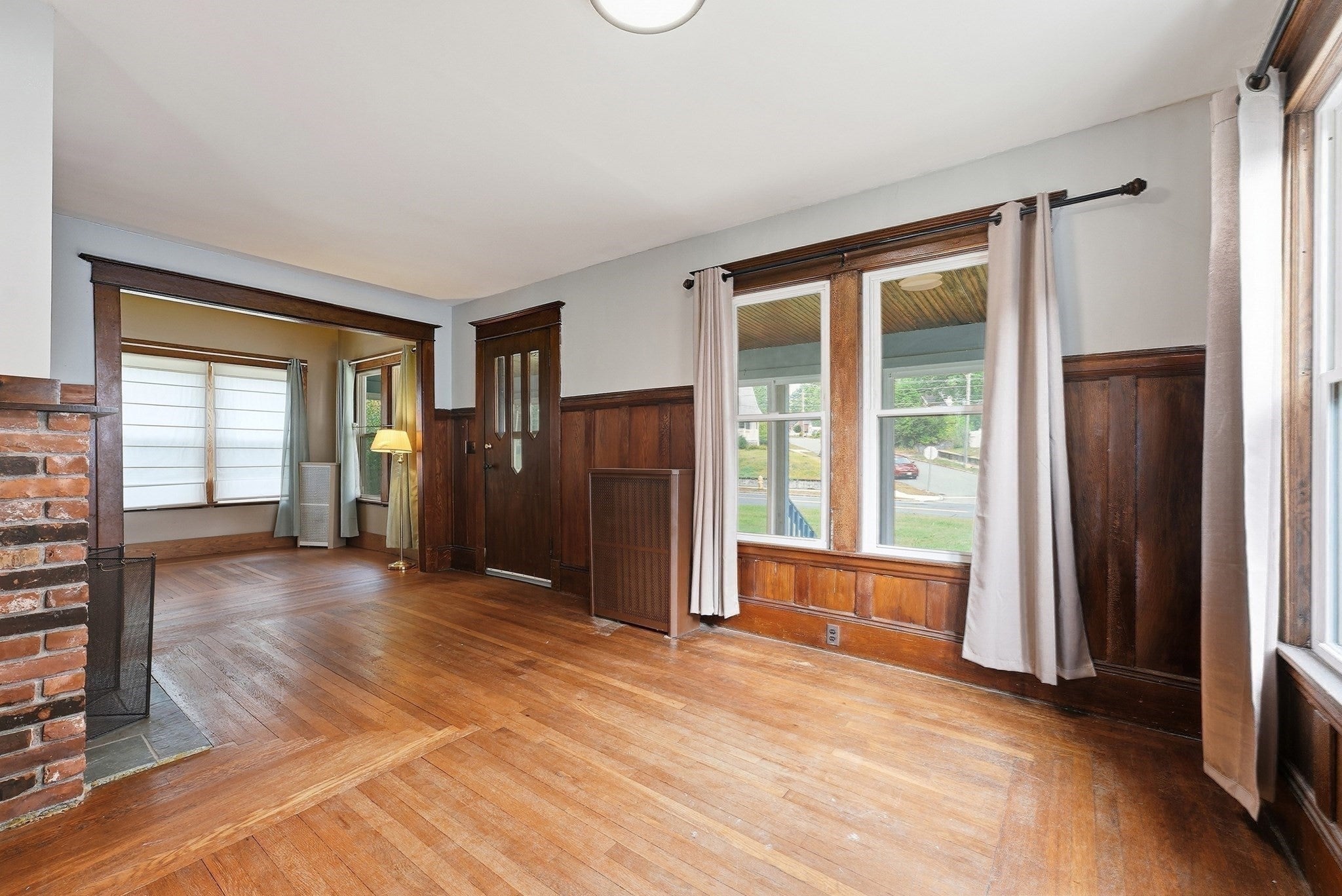 102 Tiffany St, Springfield, MA Photo #13