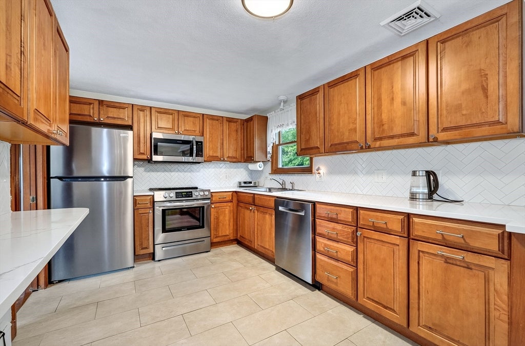 56 Nowell Rd, Melrose, MA, 56 Nowell Rd, Melrose, MA Photo #7