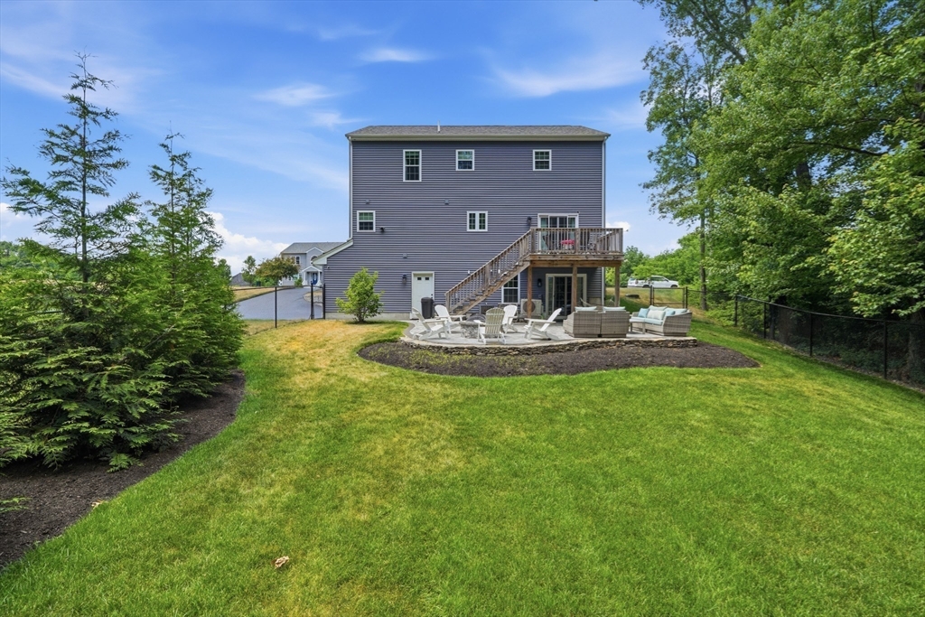23 Richard K Stevens Dr, North Attleboro, MA Photo #19