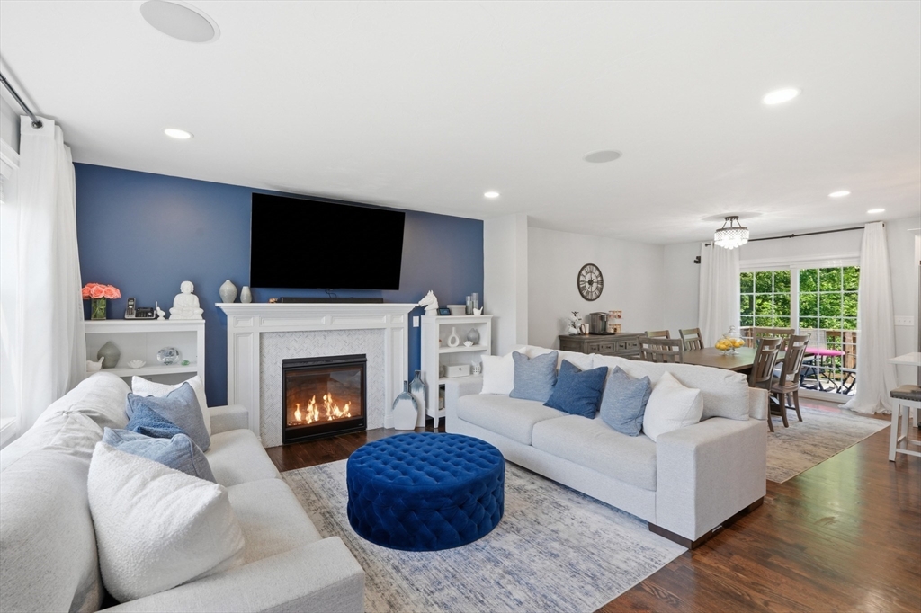 23 Richard K Stevens Dr, North Attleboro, MA Photo #6