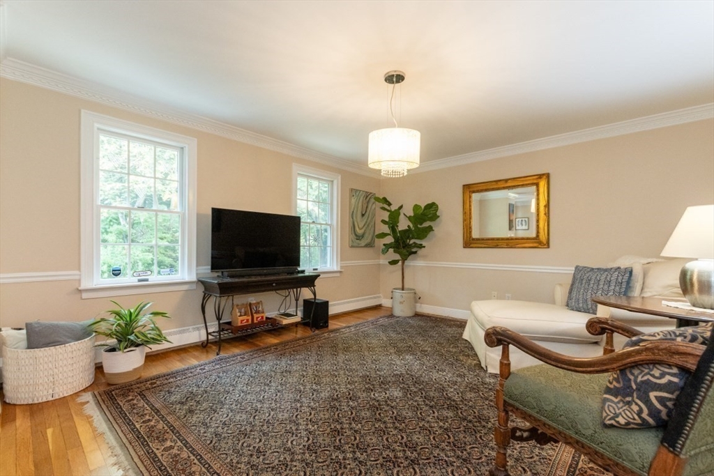 298 Maynard Rd