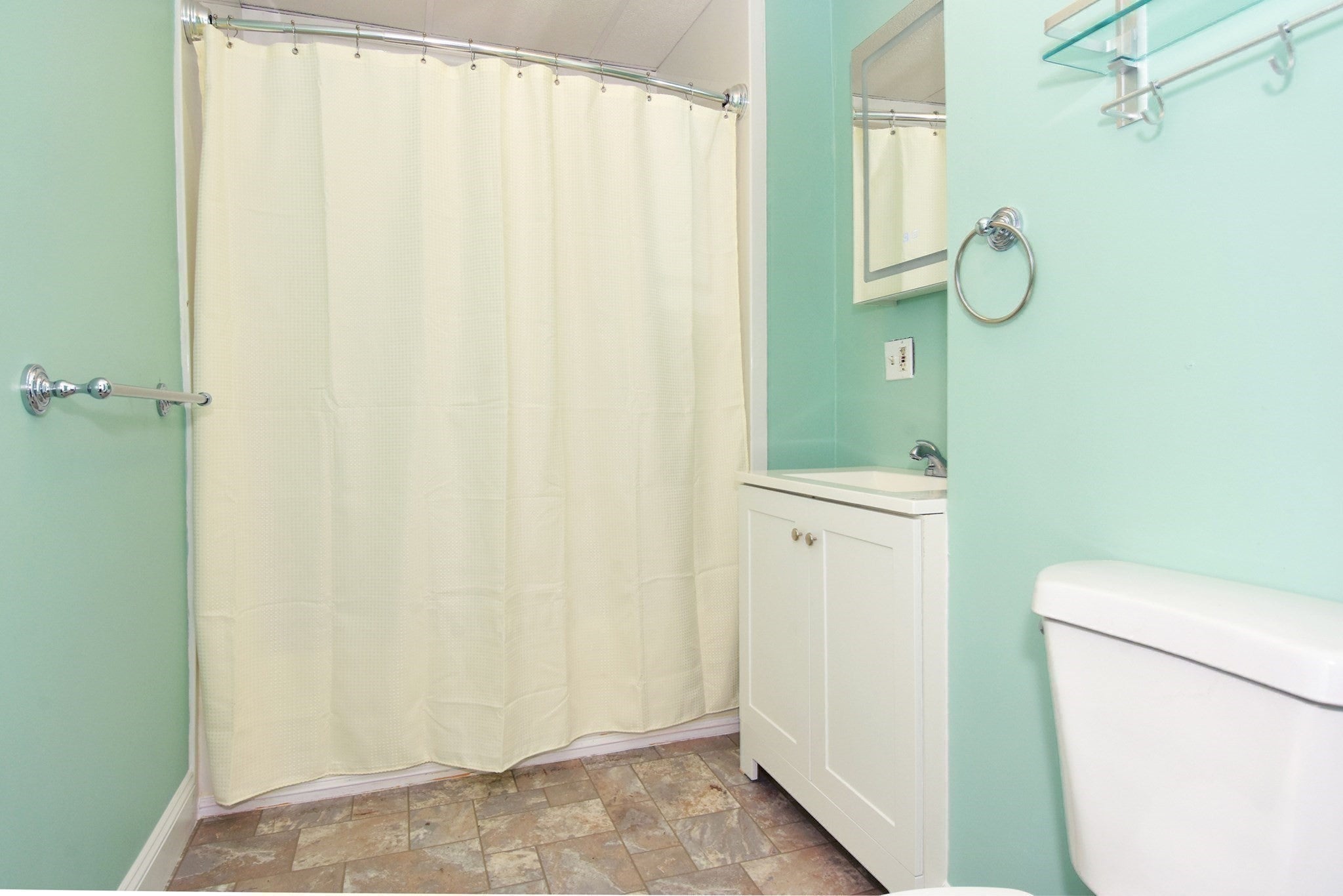 144 Bridge Street #1, Salem, MA, 144 Bridge Street #1, Salem, MA Photo #20