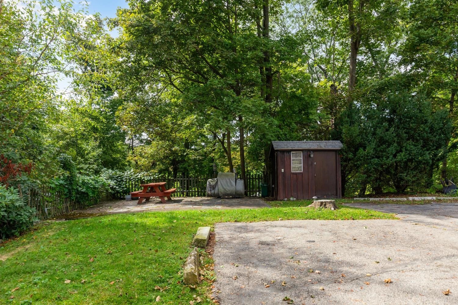 51 Wolcott Rd #1, Brookline, MA Photo #30