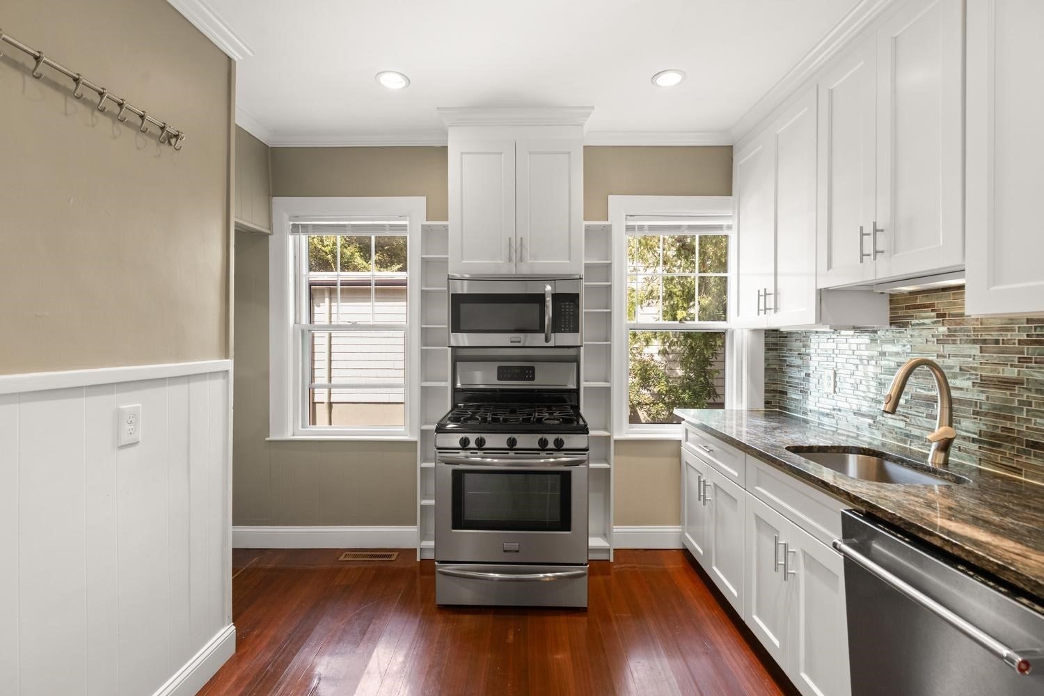 51 Wolcott Rd #1, Brookline, MA Photo #13