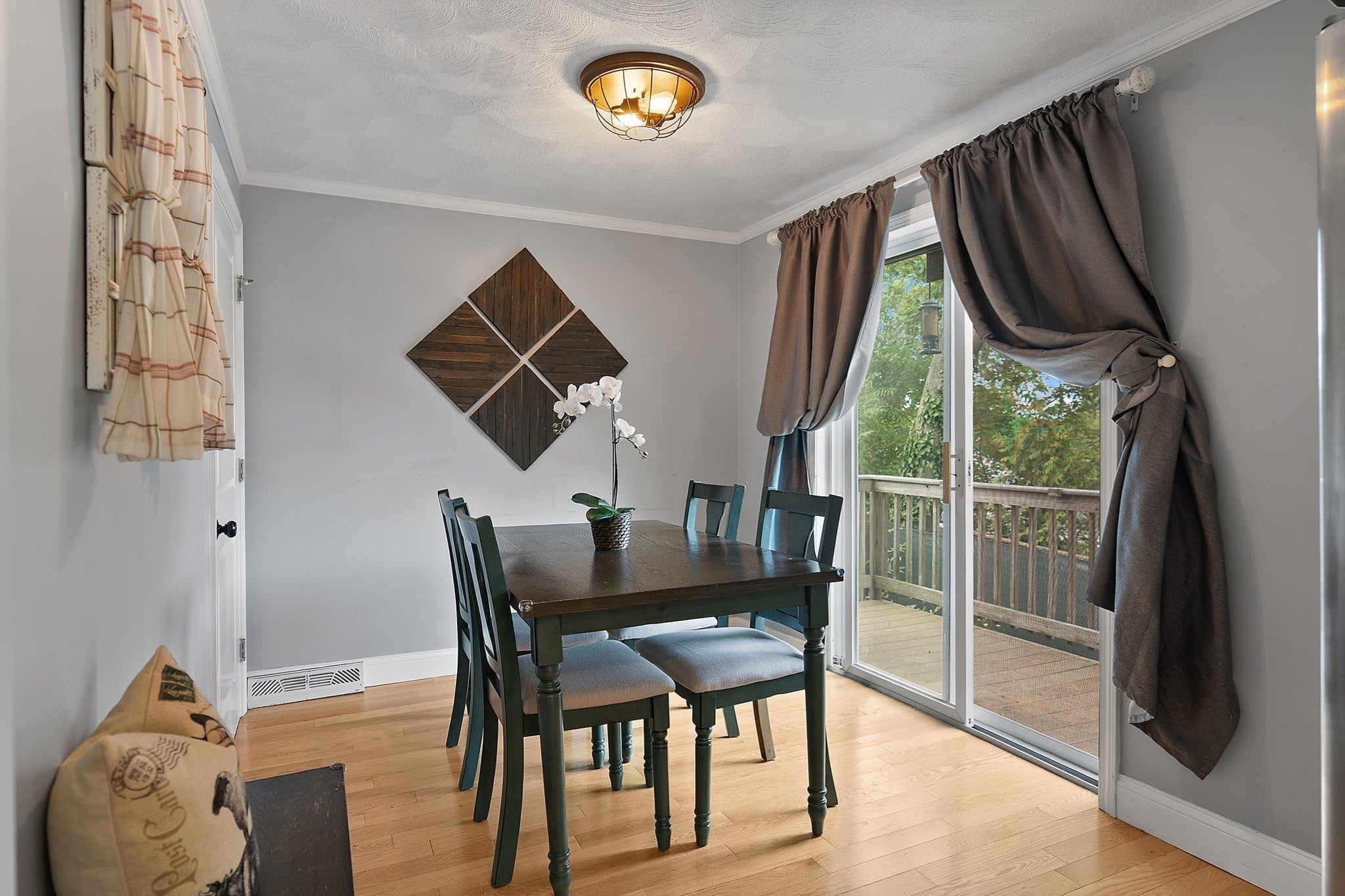 10 Windsor Ave, Lynn, MA, 10 Windsor Ave, Lynn, MA Photo #11