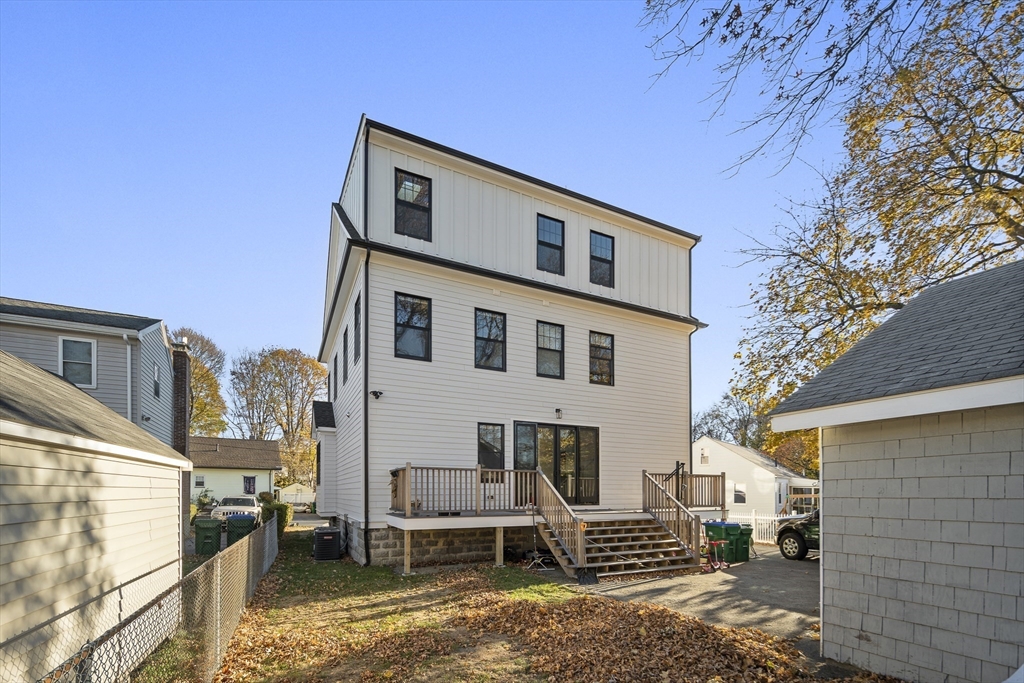 19 Shirley Rd