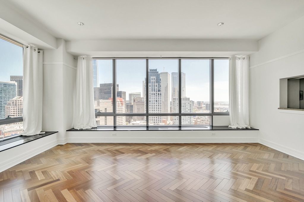 2 Avery Street 27G
