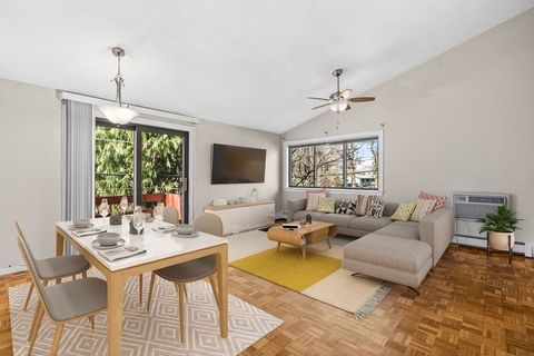 1 Greenridge Ln 4 Lincoln MA 01773