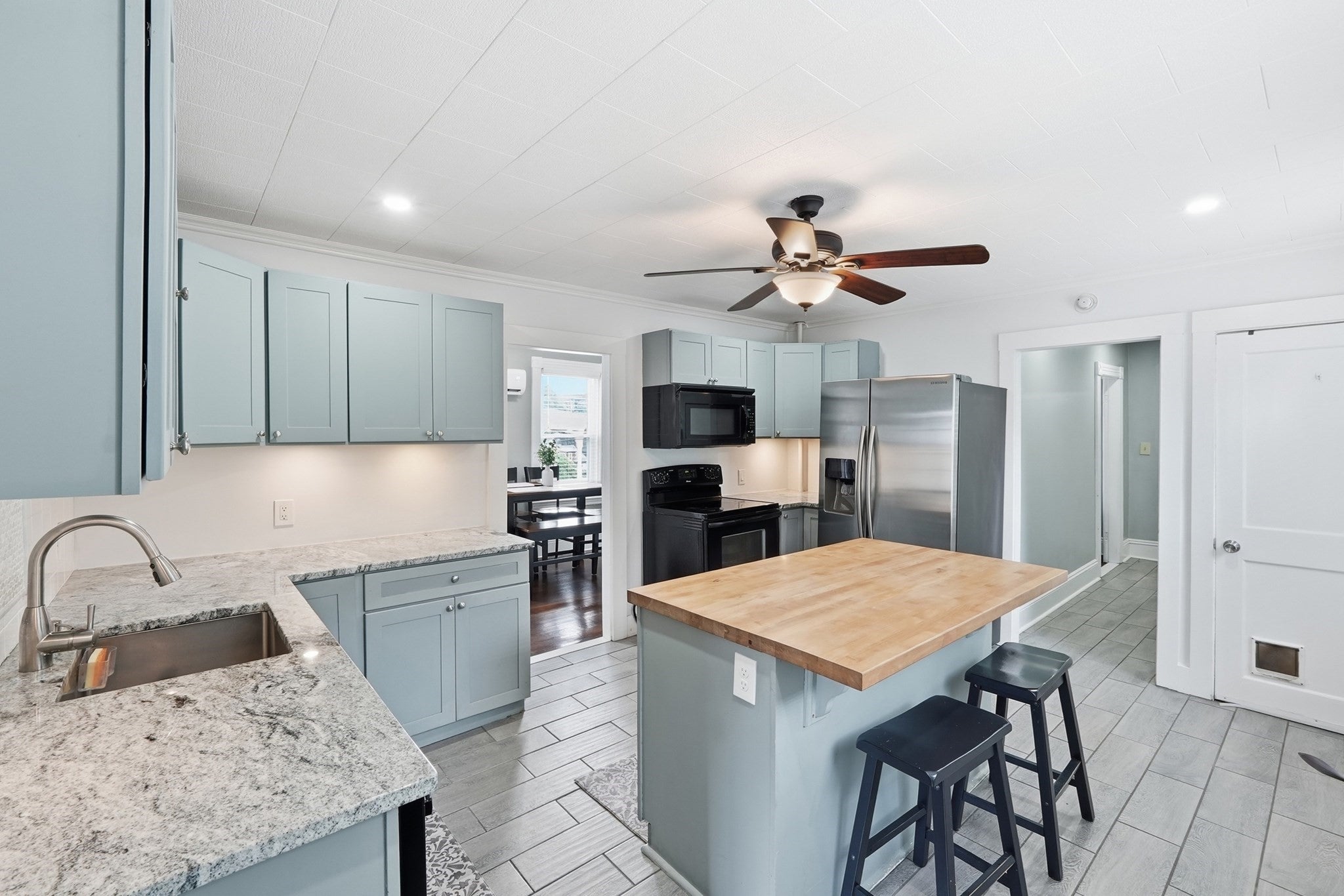 96 Apricot St, Worcester, MA, 96 Apricot St, Worcester, MA Photo #2