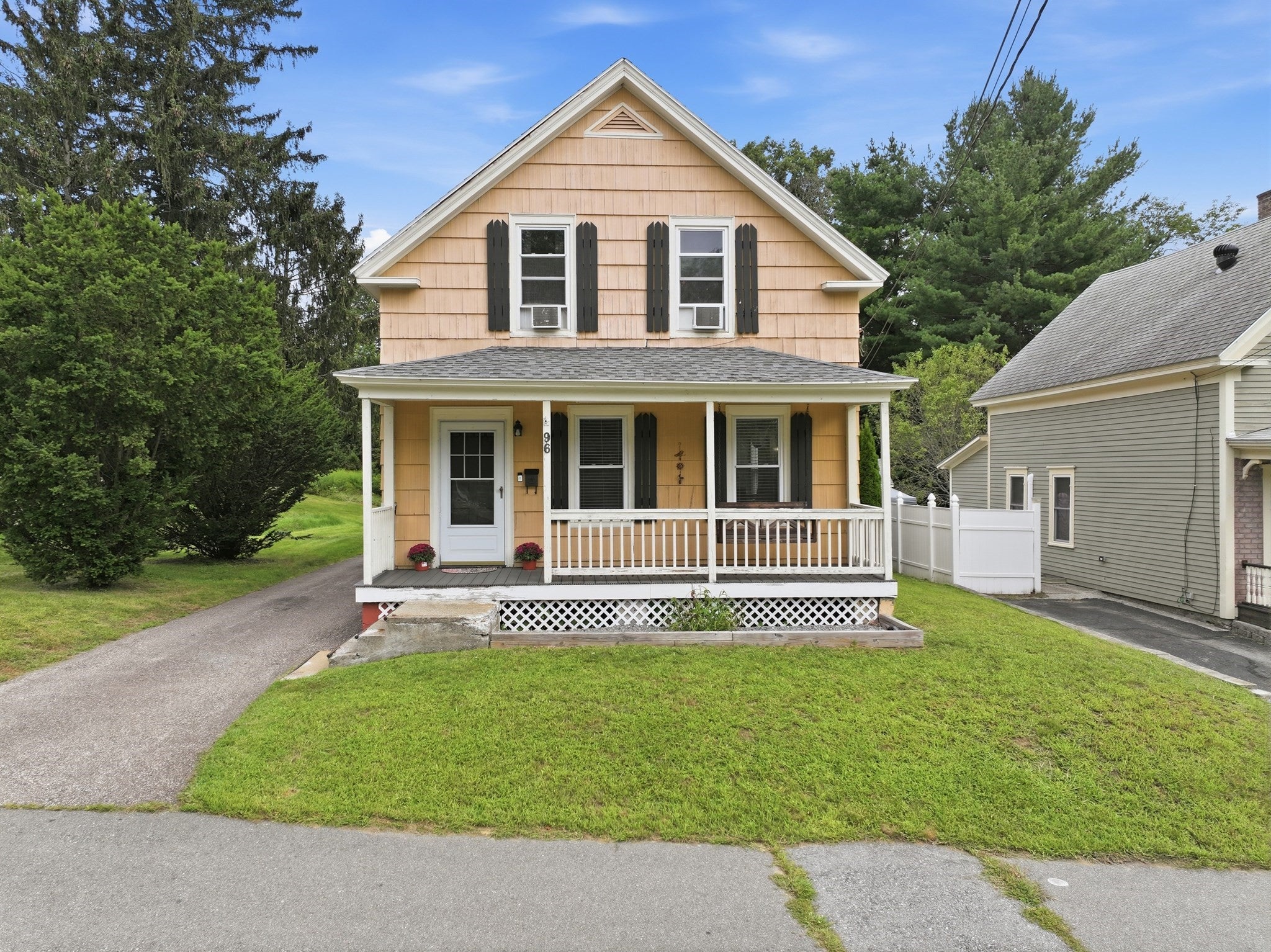 96 Apricot St, Worcester, MA, 96 Apricot St, Worcester, MA Photo #3