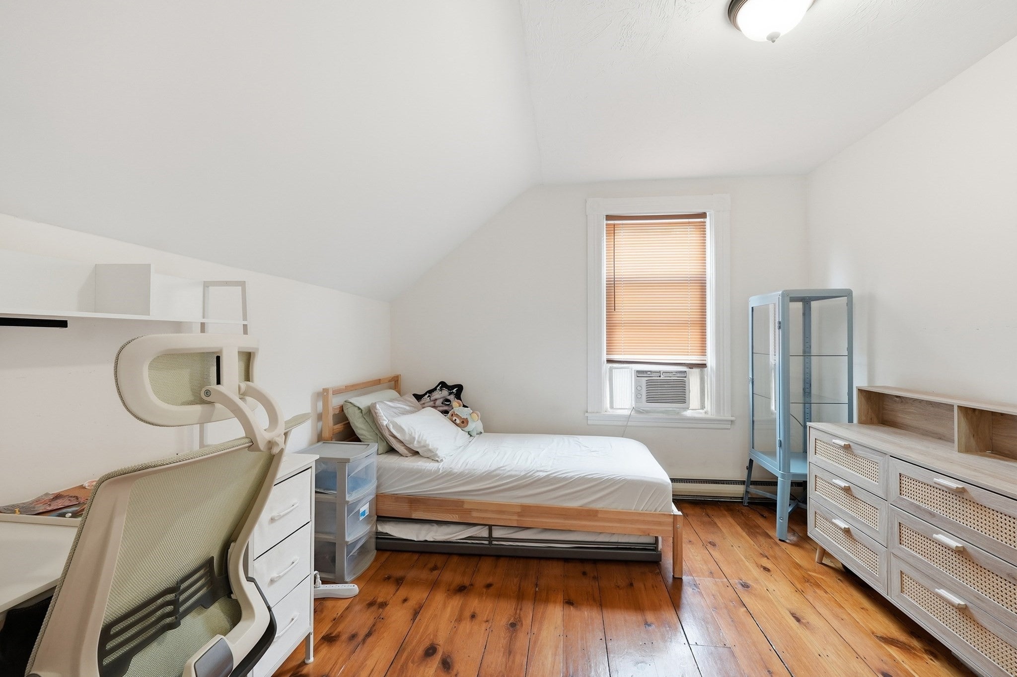 96 Apricot St, Worcester, MA, 96 Apricot St, Worcester, MA Photo #28